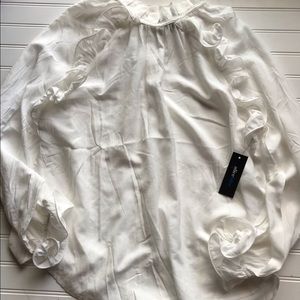 Women’s flowy blouse